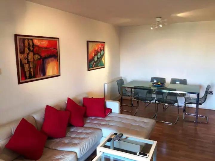 Room 1 Or 2 Ppl Near Excel, O2, Canary Wharf - London Londres Exterior foto